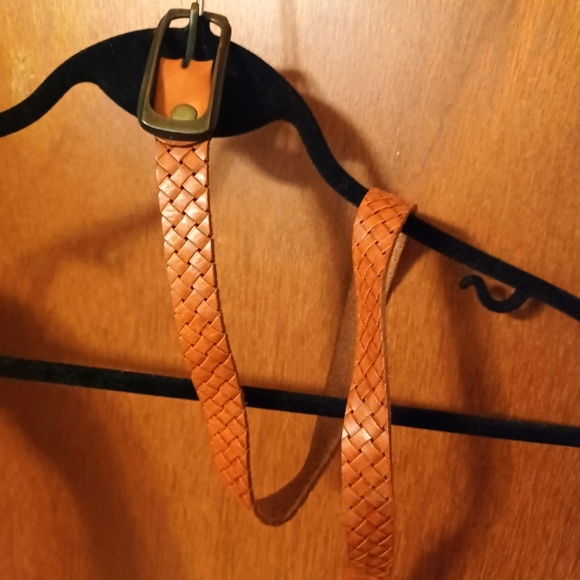 Vintage Leather Belt - Picture 1 of 3